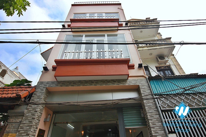 A new and cheap house for rent in An Duong, Tay Ho, Ha Noi